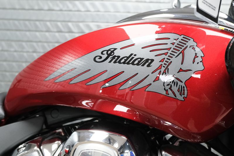 NEW 2025 INDIAN MOTORCYCLE CHALLENGER LIMITED Image 19