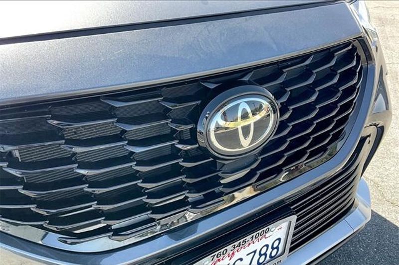 Used 2023 Toyota Highlander XSEImage 30