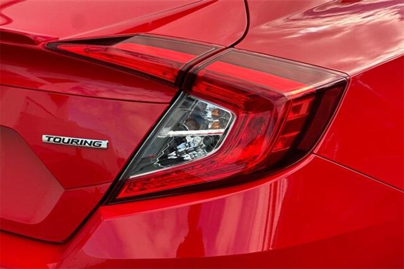 Used 2020 Honda Civic TouringImage 24