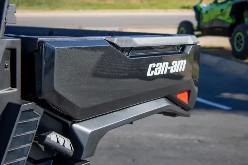 NEW 2026 CAN-AM DEFENDER XT HD11 WITH 1025 INCH TOUCHSCREEN  in a STEALTH BLACK exterior color. Family PowerSports (877) 886-1997 familypowersports.com