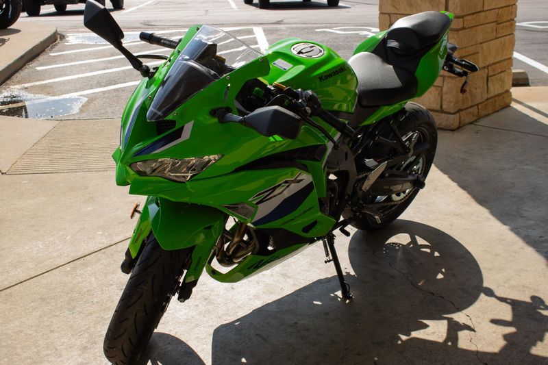 NEW 2026 KAWASAKI NINJA ZX4RR ABS Image 5