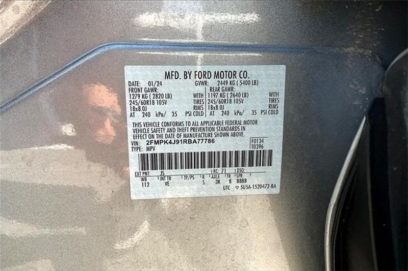 Used 2024 Ford Edge SELImage 32