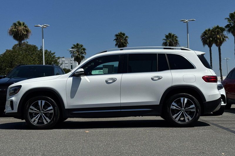 Used 2026 Mercedes-Benz GLB 250Image 7