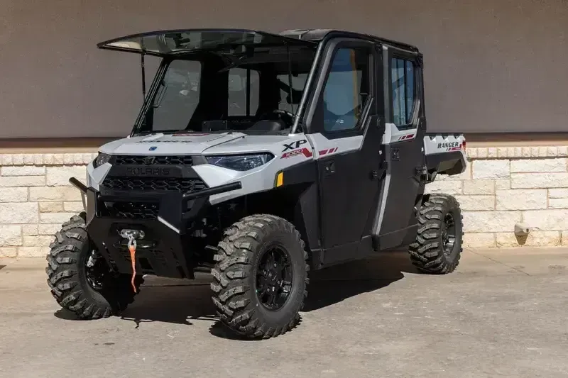 2025 Polaris RANGER CREW XP 1000 NORTHSTAR TRAIL BOSS EDITION CRYSTAL WHITE WITH PERFORMANCE RED ACCENTSImage 1