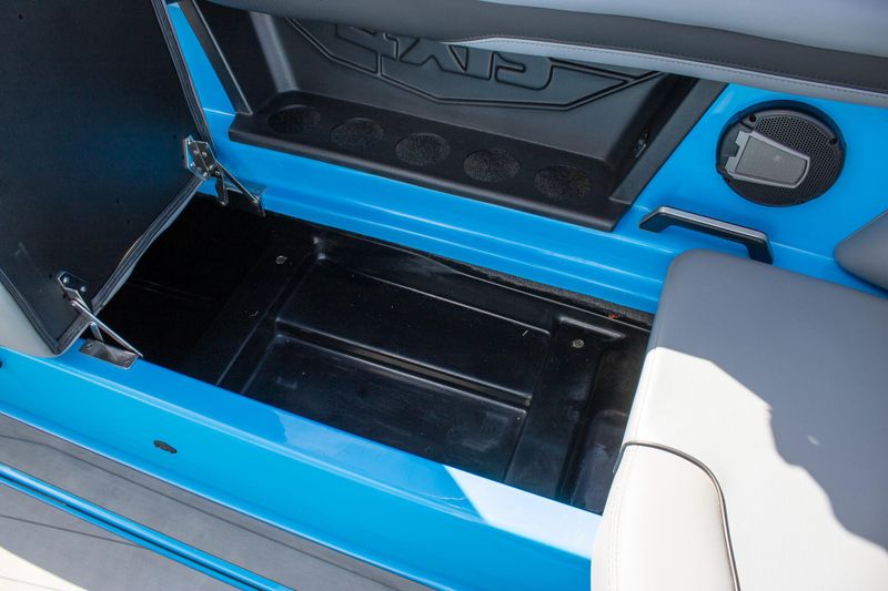 USED 2024 AXIS TSERIES T250 Image 36