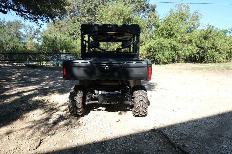 2024 Can-Am DEFENDER MAX XT HD10 STONE GRAYImage 3