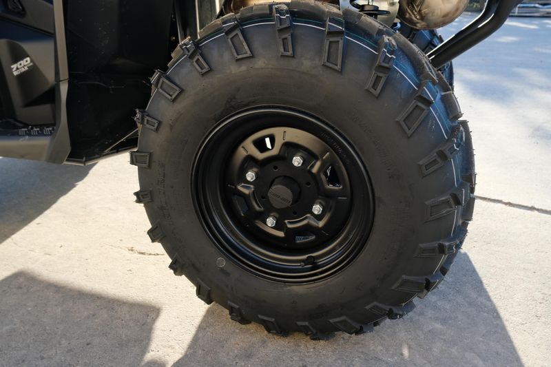 NEW 2026 CAN-AM OUTLANDER DPS 700 Image 14