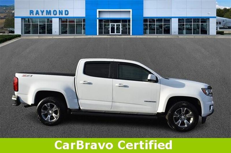 Used 2020 Chevrolet Colorado Z71Image 2