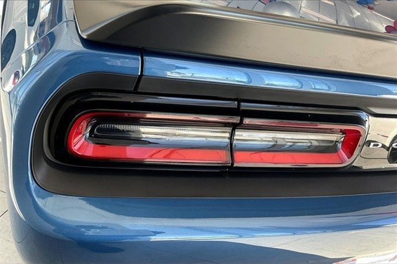 2023 Dodge Challenger R/tImage 10