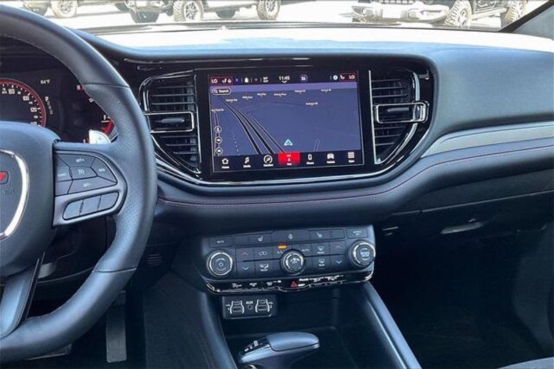 2025 Dodge Durango GT photo 3