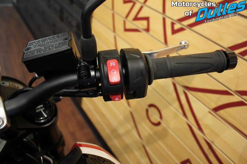 New 2025 Triumph Trident 660 Image 11