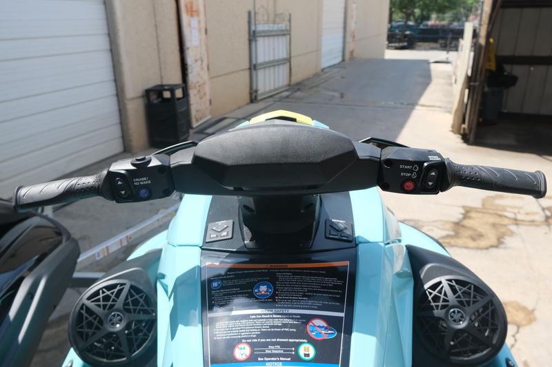 2025 Yamaha VX LIMITED HO MINT Image 12