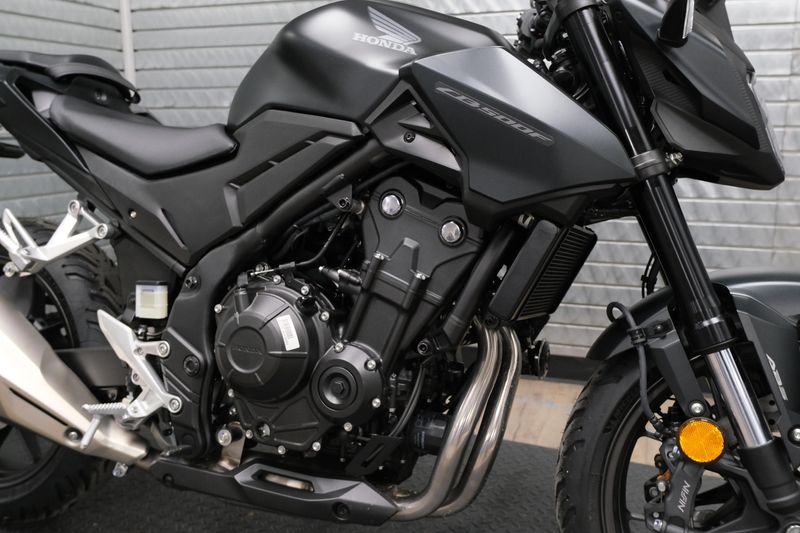 NEW 2025 HONDA CB500F Image 11