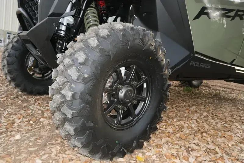 2025 Polaris RZR PRO XP 4 ULTIMATE MOSS GREEN Image 23