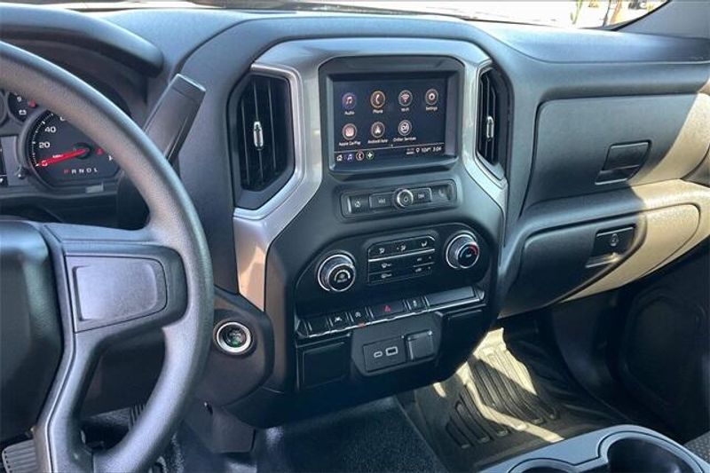 Used 2025 Chevrolet Silverado 1500 WTImage 4