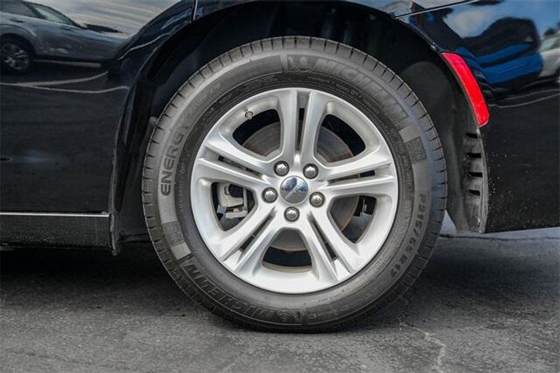 Used 2023 Dodge Charger SXTImage 12
