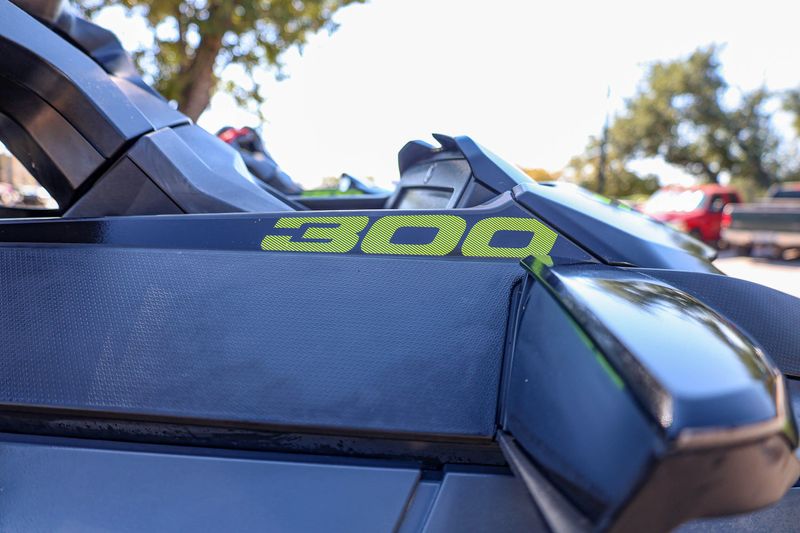 USED 2021 SEADOO RXTX 300 Image 6