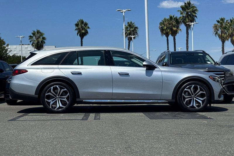 New 2026 Mercedes-Benz E-Class E 450Image 3