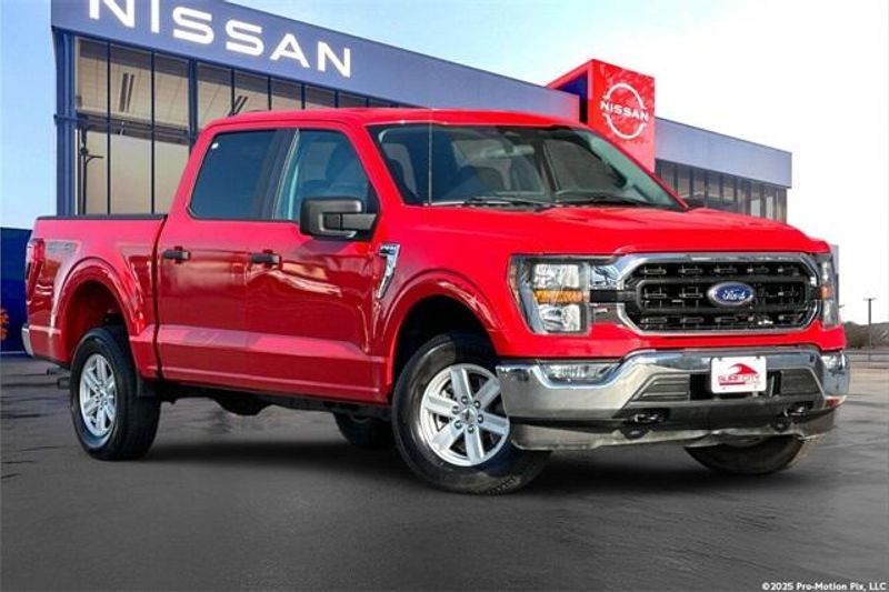 2023 Ford F-150 XLTImage 2