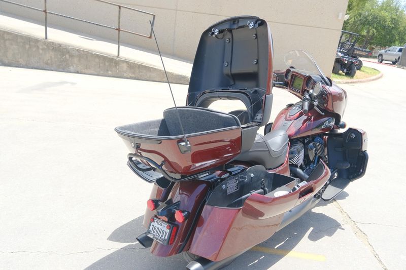 Used 2024 Indian Motorcycle ROADMASTER DARK HORSE MAROON METALLIC Image 13