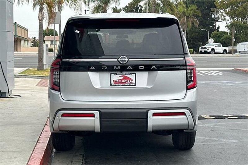 New 2025 Nissan Armada SVImage 4
