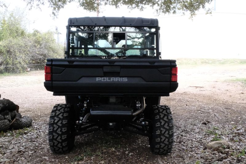 2025 Polaris RANGER CREW 1000 PREMIUM WHITE LIGHTNINGImage 4