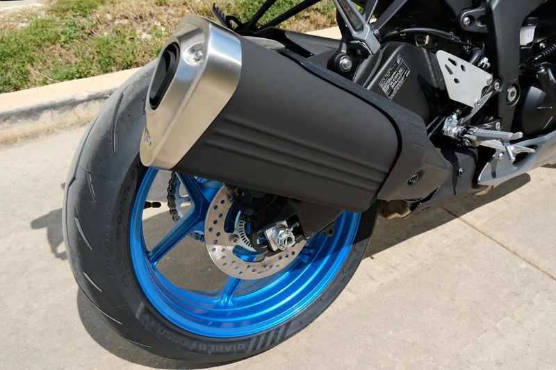 NEW 2026 KAWASAKI NINJA ZX6R ABS Image 10