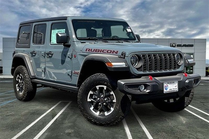 2024 Jeep Wrangler 4-door RubiconImage 14