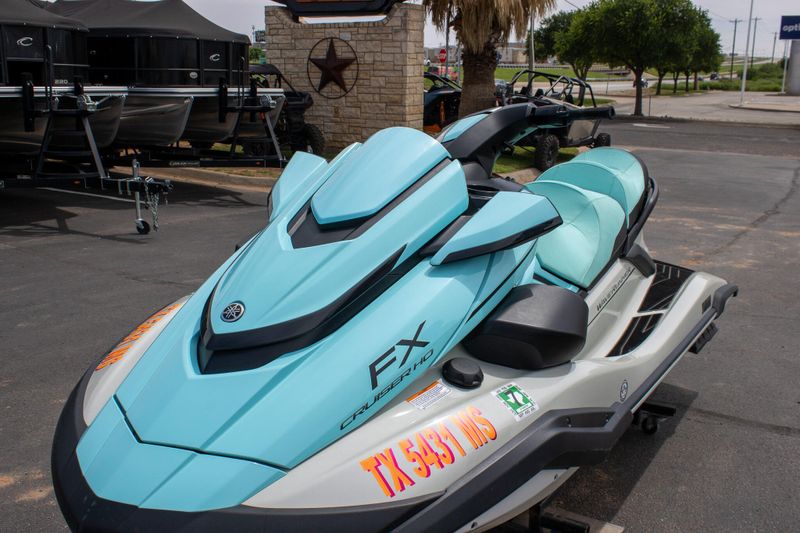 USED 2025 YAMAHA FX CRUISER HO WITH AUDIO Image 16