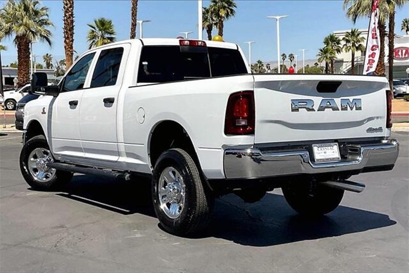 2025 Ram 2500 Tradesman photo 2