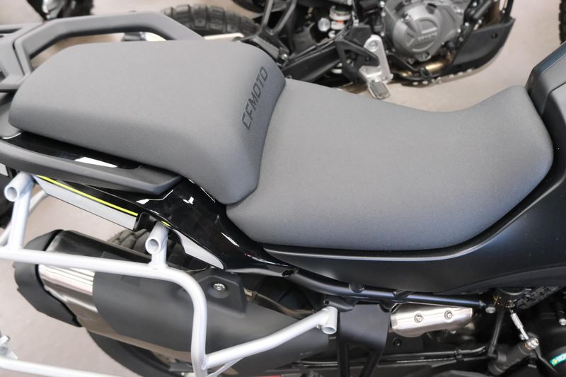 NEW 2026 CFMOTO IBEX 800 E Image 13