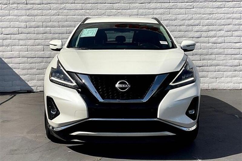 2023 Nissan Murano SVImage 2