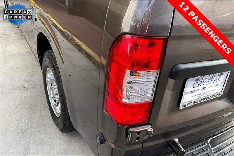 Used 2018 Nissan NV Passenger NV3500 HD SLImage 27