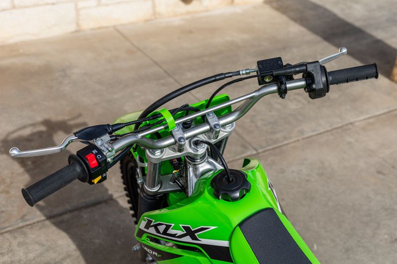 2025 Kawasaki KLX 140R L LIME GREEN Image 5