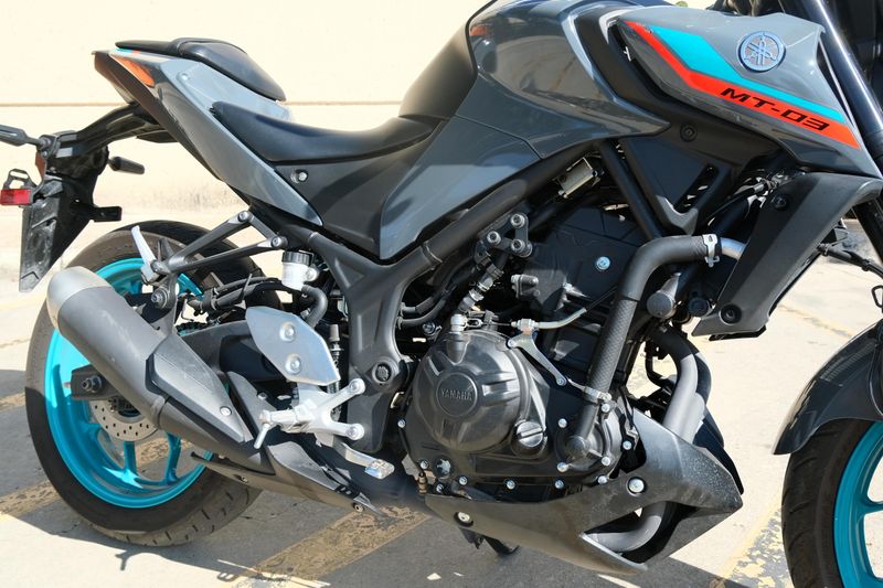 USED 2022 YAMAHA MT03 Image 17