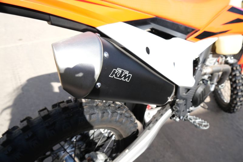 2024 KTM 350 XWF ORANGEImage 9