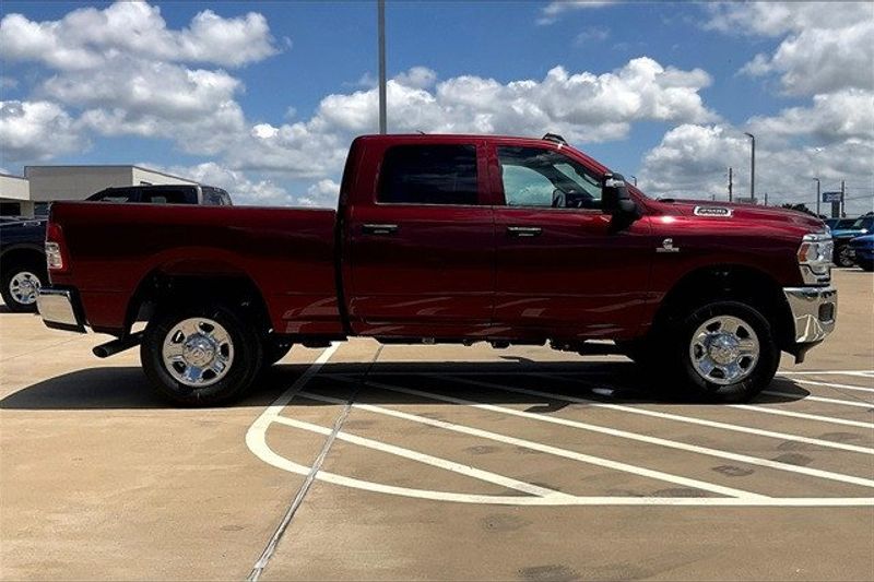 2024 RAM 2500 Tradesman Crew Cab 4x4 6