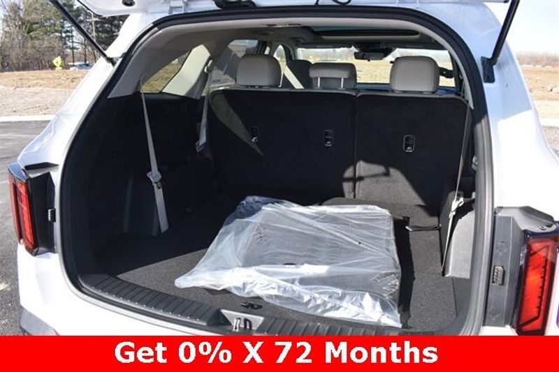 New 2025 Kia Sorento SImage 17