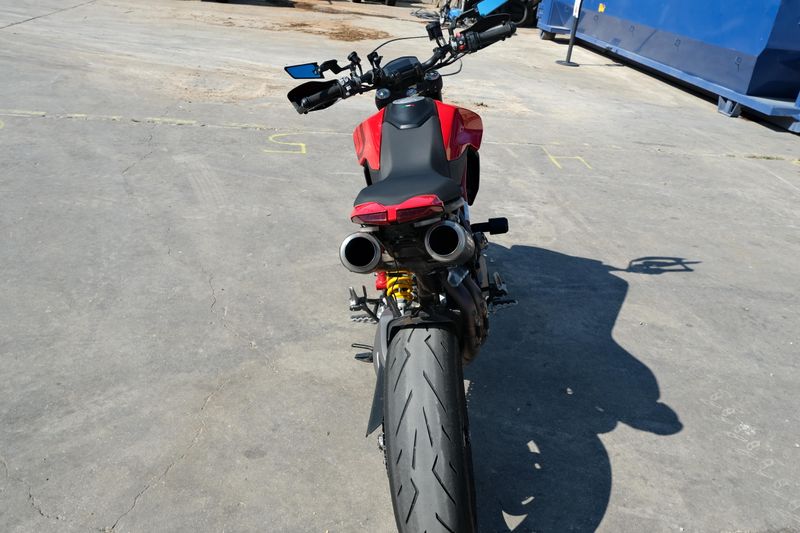 USED 2021 DUCATI HYPERMOTARD 950 Image 4