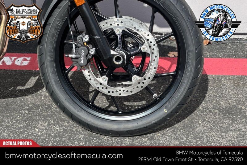 2026 BMW F 800 GSImage 4