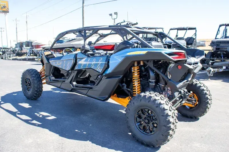 NEW 2026 CAN-AM MAVERICK X3 MAX RS TURBO Image 4
