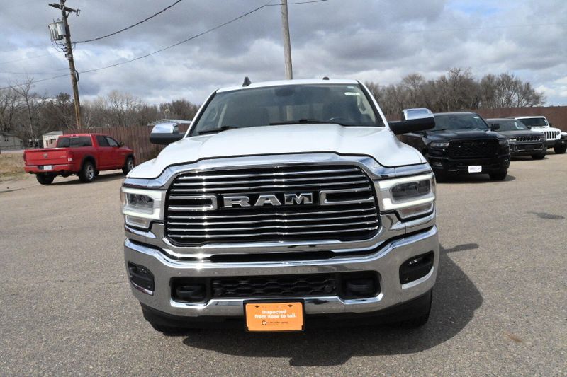 2022 RAM 2500 LaramieImage 3