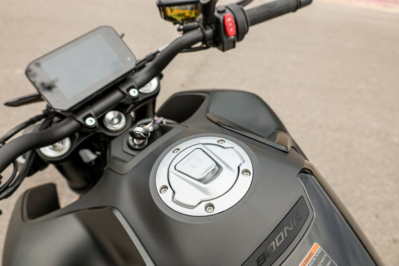 NEW 2026 CFMOTO 800NK Image 16