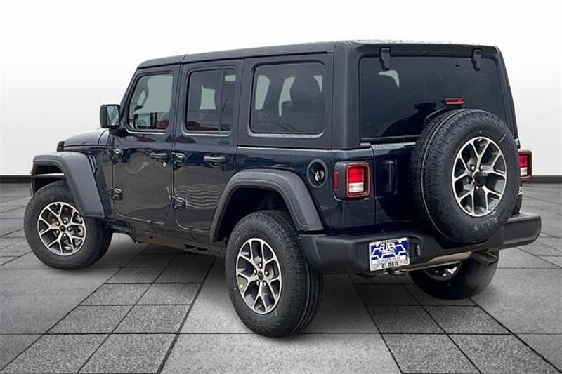 2025 Jeep Wrangler 4-door Sport SImage 3