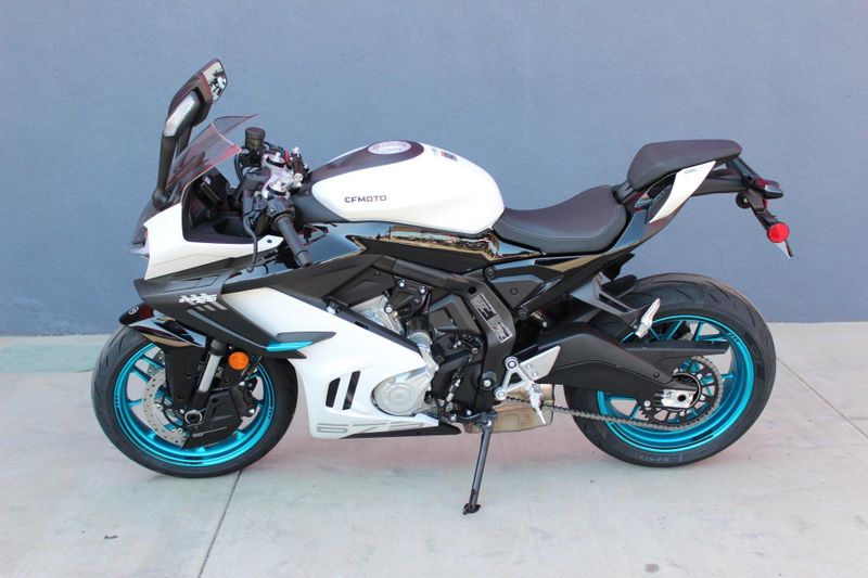 New 2025 CFMOTO 675SS Image 5