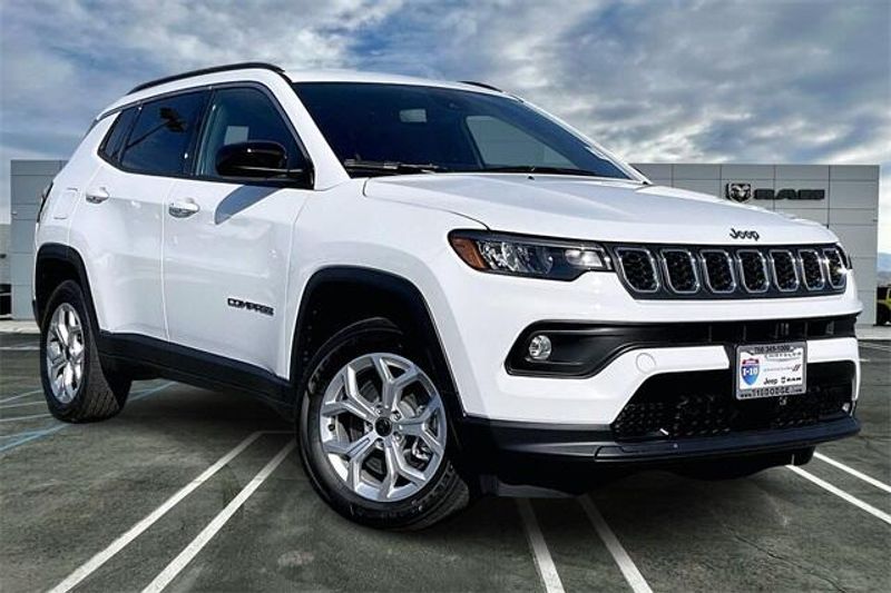 New 2026 Jeep Compass Latitude Altitude 4x4Image 14