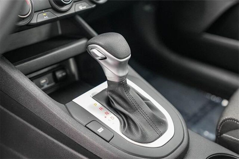 Used 2023 Kia Forte LXSImage 20