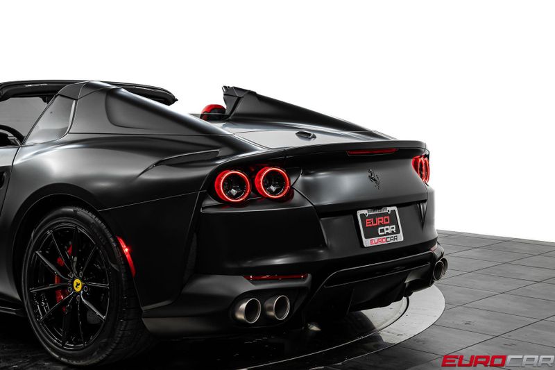2022 Ferrari 812 GTS *FULL BODY MATTE BLACK WRAP * FRONT LIFT*Image 17