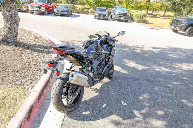 NEW 2026 KAWASAKI NINJA ZX4RR ABS Image 7