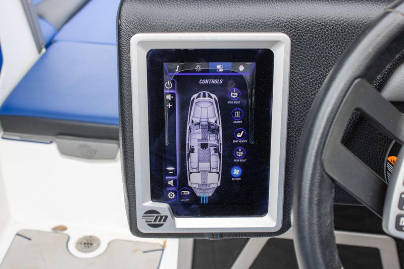 USED 2022 MALIBU M240 Image 26